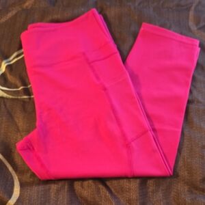 ZYIA Vibrant Pink Capri Leggings